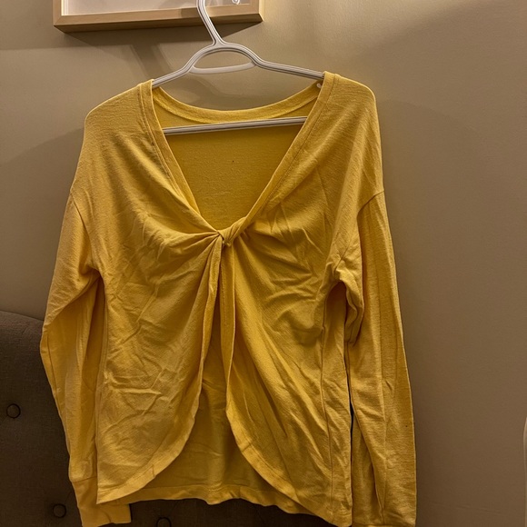 ARITZIA Wilfred Free Sweater - Picture 2 of 3